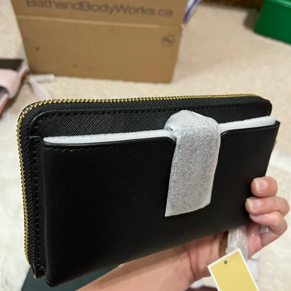 Michael kors wallet - Picture 2 of 3
